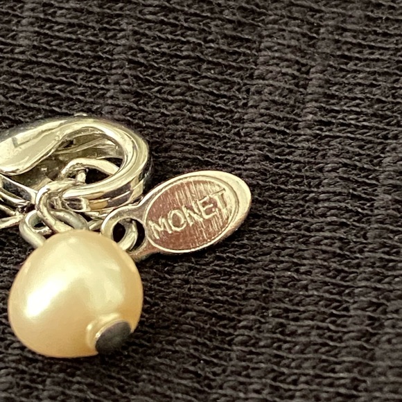 Monet faux pearl & rhinestone necklace with extender silver - Picture 4 of 6